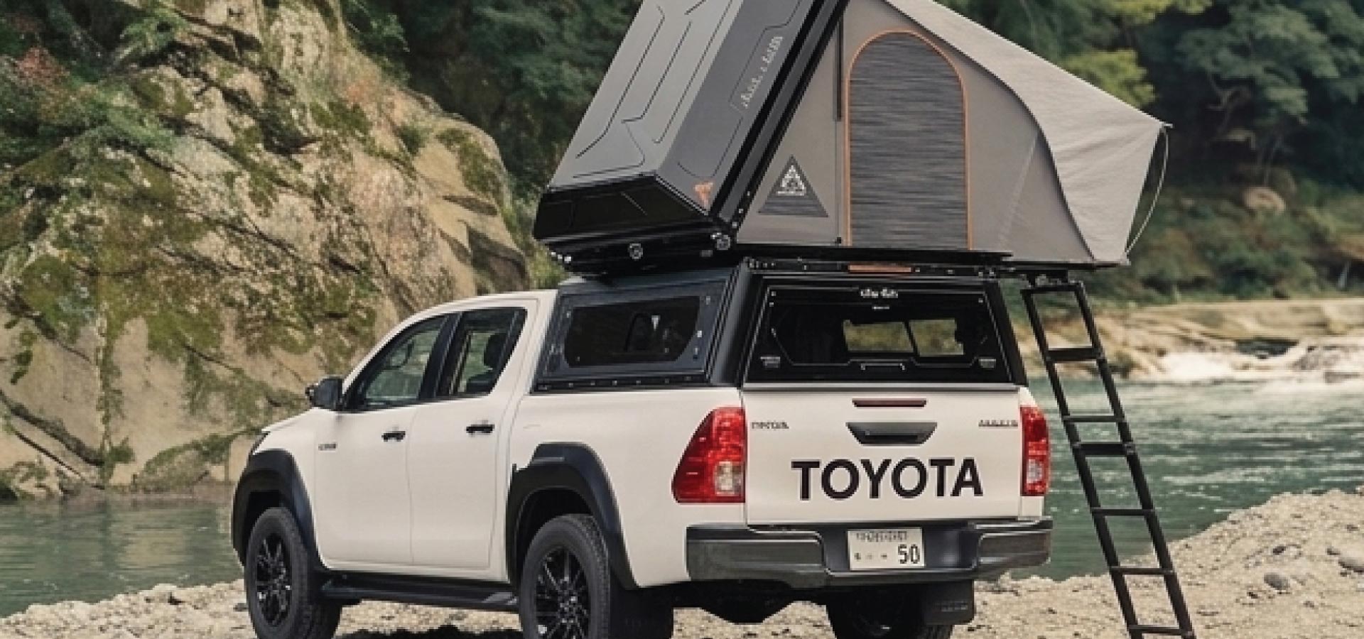 Toyota Hilux Dual Tent Canopy — Overland Campers Japan