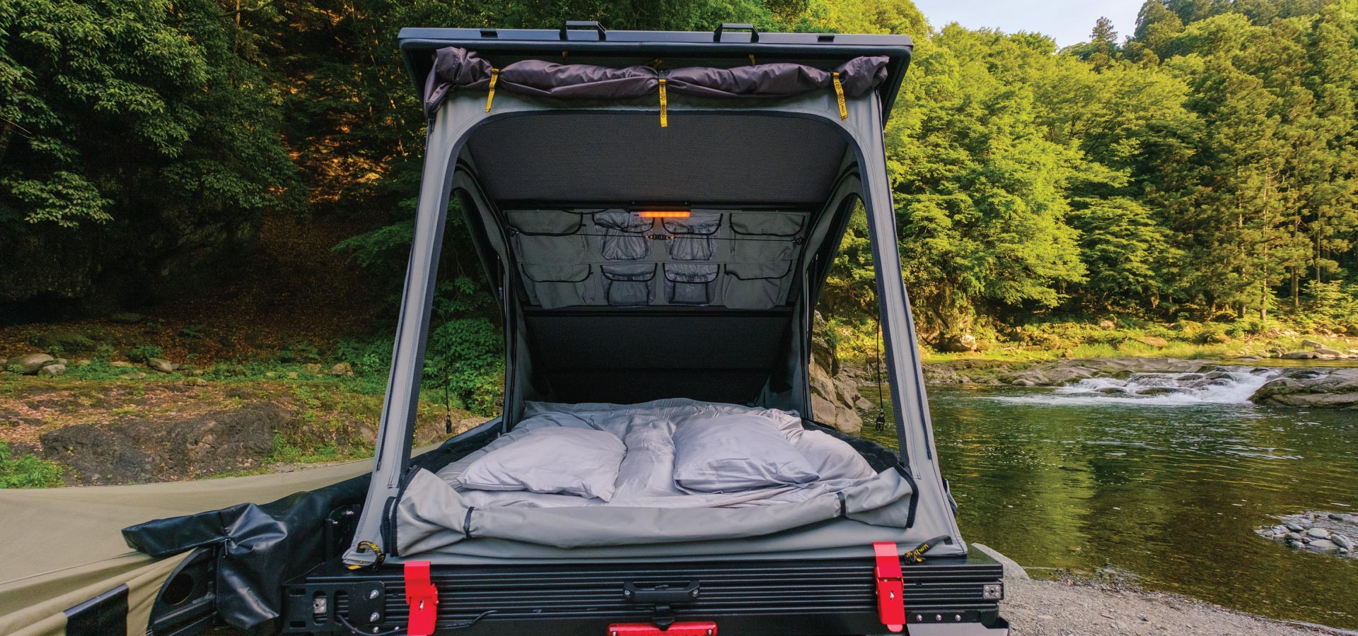 Toyota Hilux Bush Cabin — Overland Campers Japan